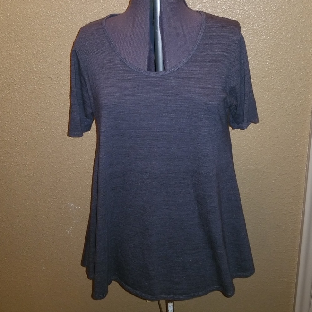 Lularoe Perfect T - Medium